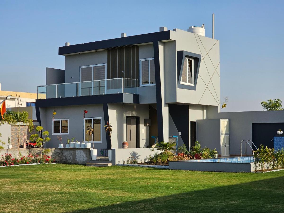 Shree Ambe Farmhouse Villa Ujjain Exterior photo